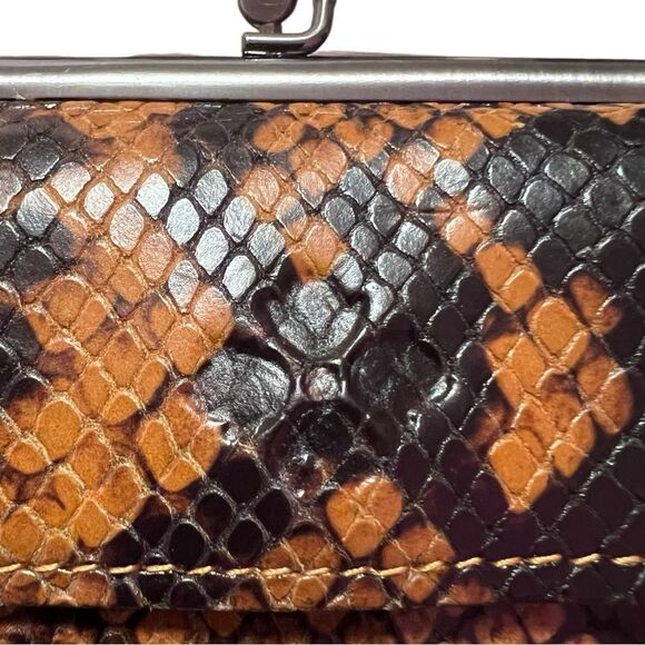 Patricia Nash Genuine Leather Astor Wallet Autumn Python Collection NWT - Picture 6 of 8